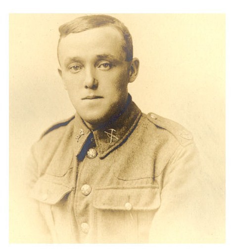 Head and shoulders of Ernest Bramwell Bennett in his army uniform