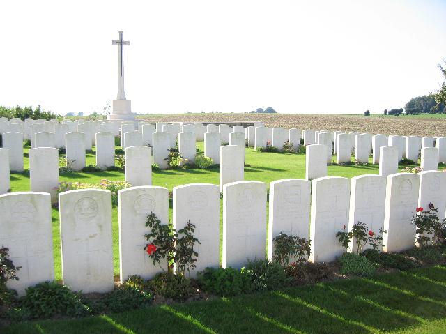 Rows of graves in St Souplet British Cemetery