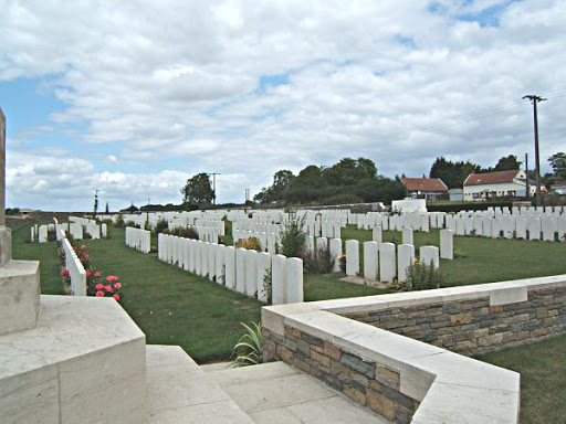 Bellicourt British Cemetery with rows of gravestones